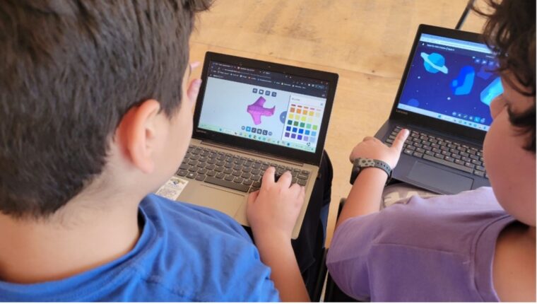 CAD modeling workshop in elementary school of Armenia